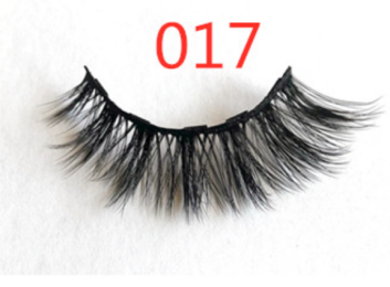 A Pair Of False Eyelashes With Magnets In Fashion (Format: 017 1 pair eyelashes)